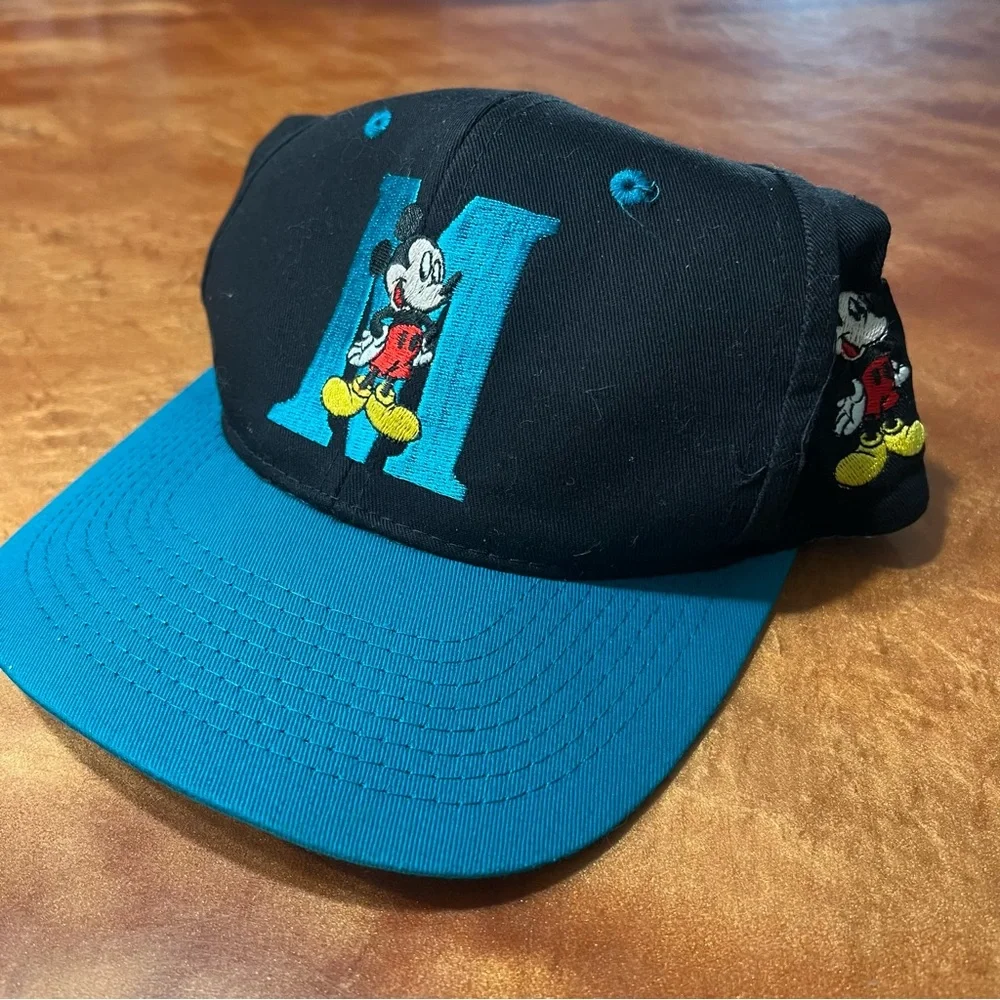 Vintage Disney Mickey Mouse embroidered adjustable baseball hats one size